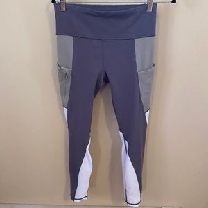 Athleta 7/8 length mesh, pocket leggings, medium